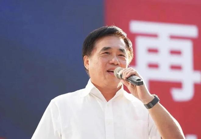 ：举办路线大辩论在北京上海设办事处AG真人旗舰厅郝龙斌公布两岸政策(图2)