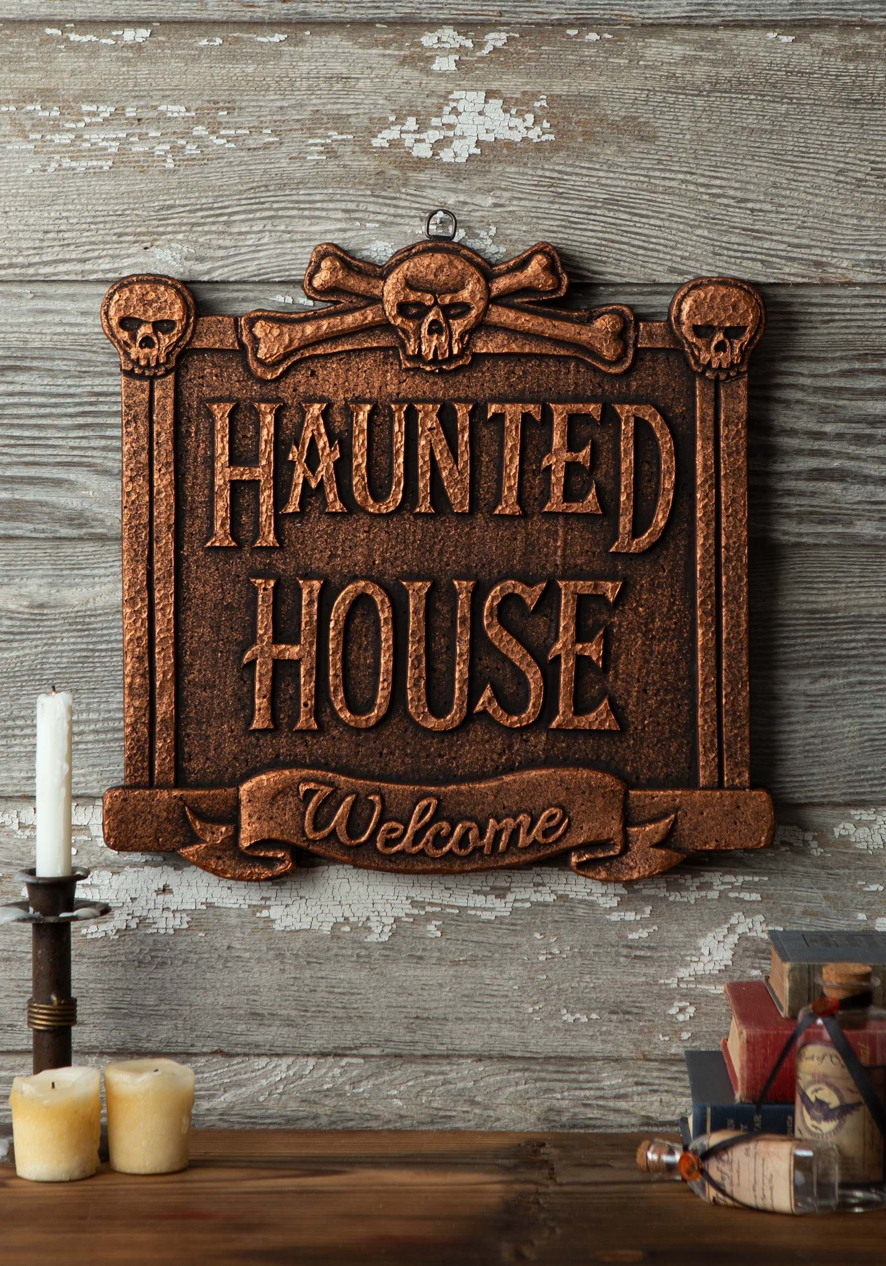 13" Haunted House Sign Decoration