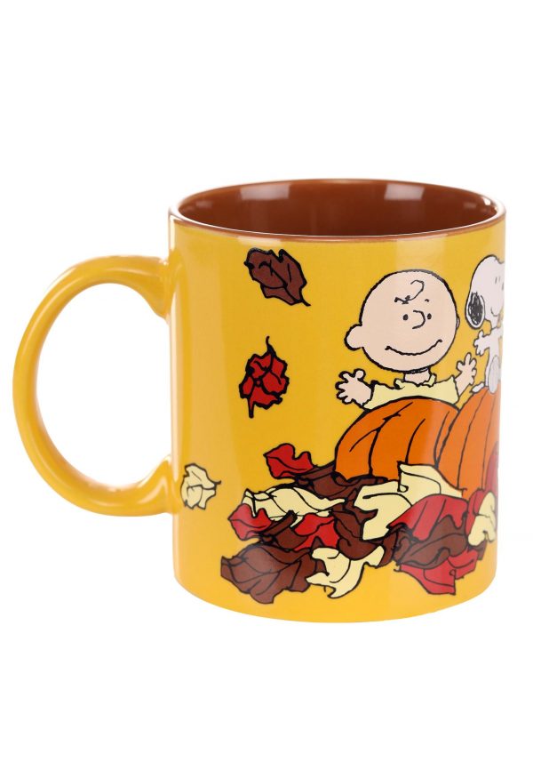 Peanuts Group in Pumpkin Patch 20oz Ceramic Mug